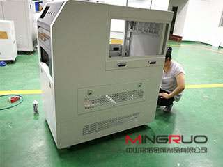 安博站官网登录入口-安博(中国)加工厂教你如何选择最好的钣金机柜_安博站官网登录入口-安博(中国)